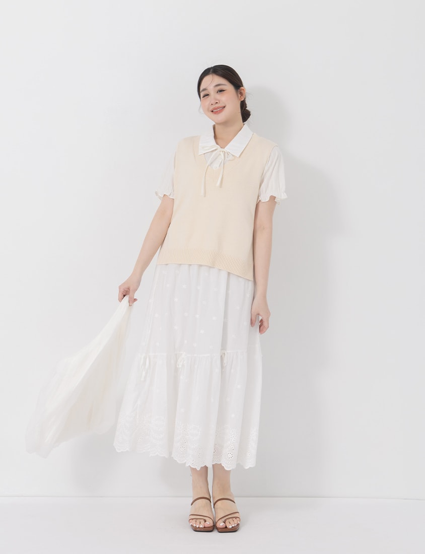 Sweet Pleated Collar Tie-Front Puff Sleeve Plus Size Shirt