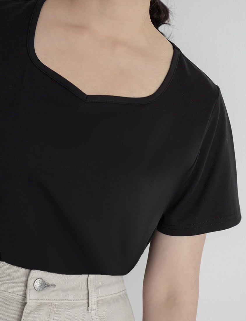 Upgraded 2.0! Sweetheart Neckline Plus Size Slim Tee