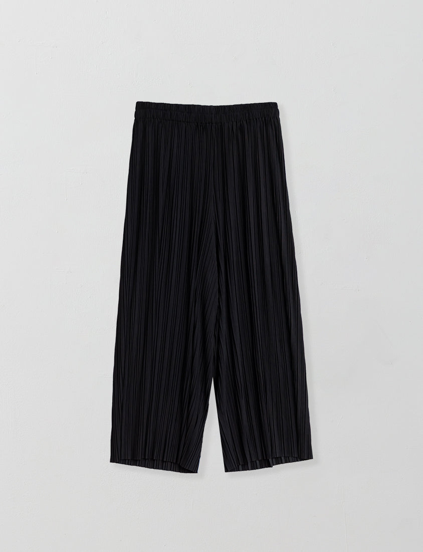 Silky Cool Fine Pleated Plus Size Wide-Leg Pants