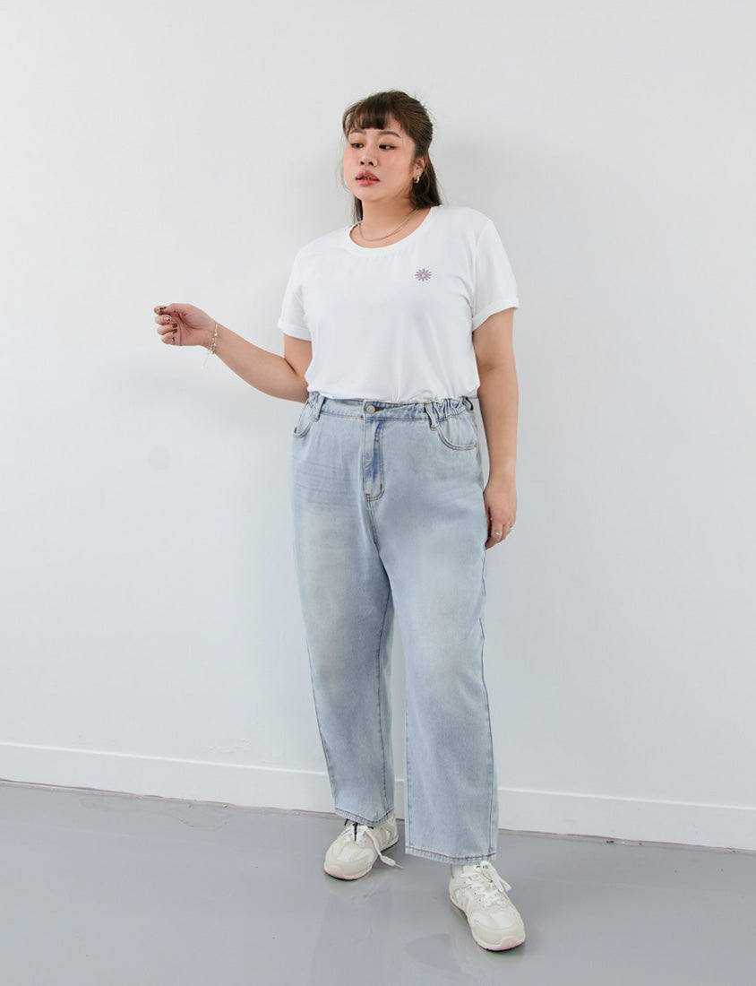 Heavyweight Floral Embroidery Plus Size Crewneck Tee