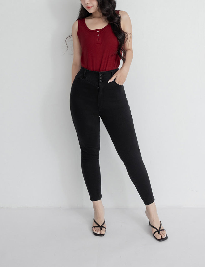 Cooling Tech Leg-Lengthening Plus Size Jeans