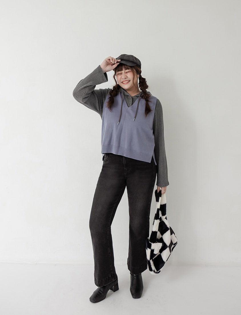 Layer Essential V-Neck Back Tie Plus Size Knit Vest