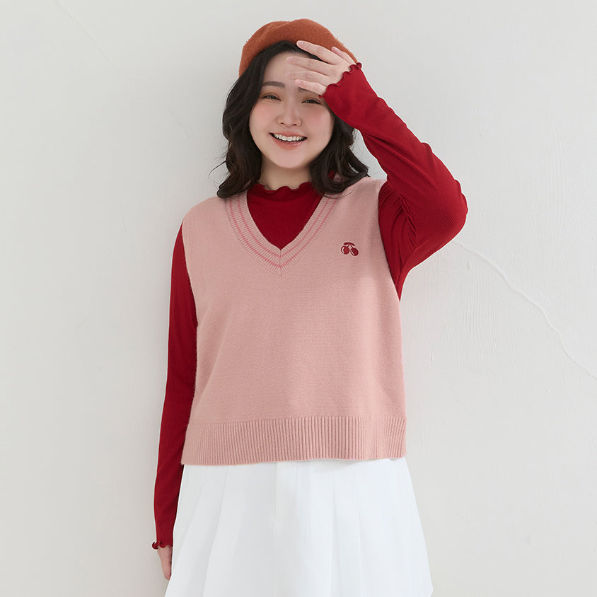 Preppy Cherry Embroidered Cropped Knit Plus Size Vest