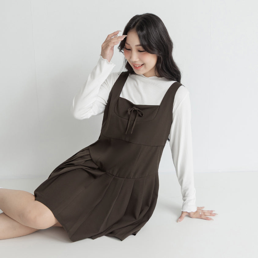 Square Neck Tie-Front Pleated Pinafore Plus Size Mini Dress