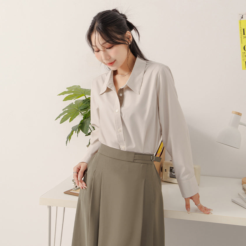 MISS. Easy-Care Contrast Color Long Sleeve Plus Size Shirt