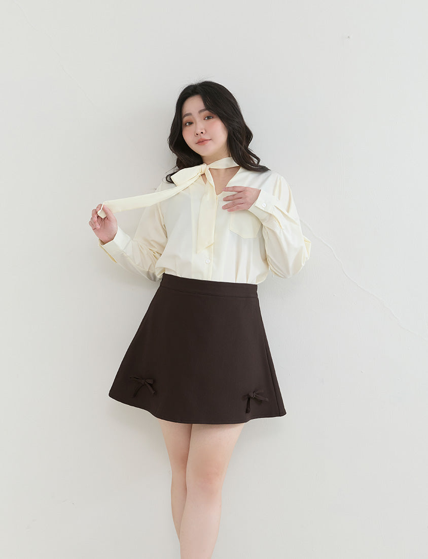 Korean Style Bow-Detail Elastic Back Waist Tailored Plus Size Mini Skirt