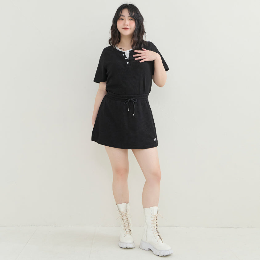 Waffle Knit Butterfly Embroidered Plus Size Skort