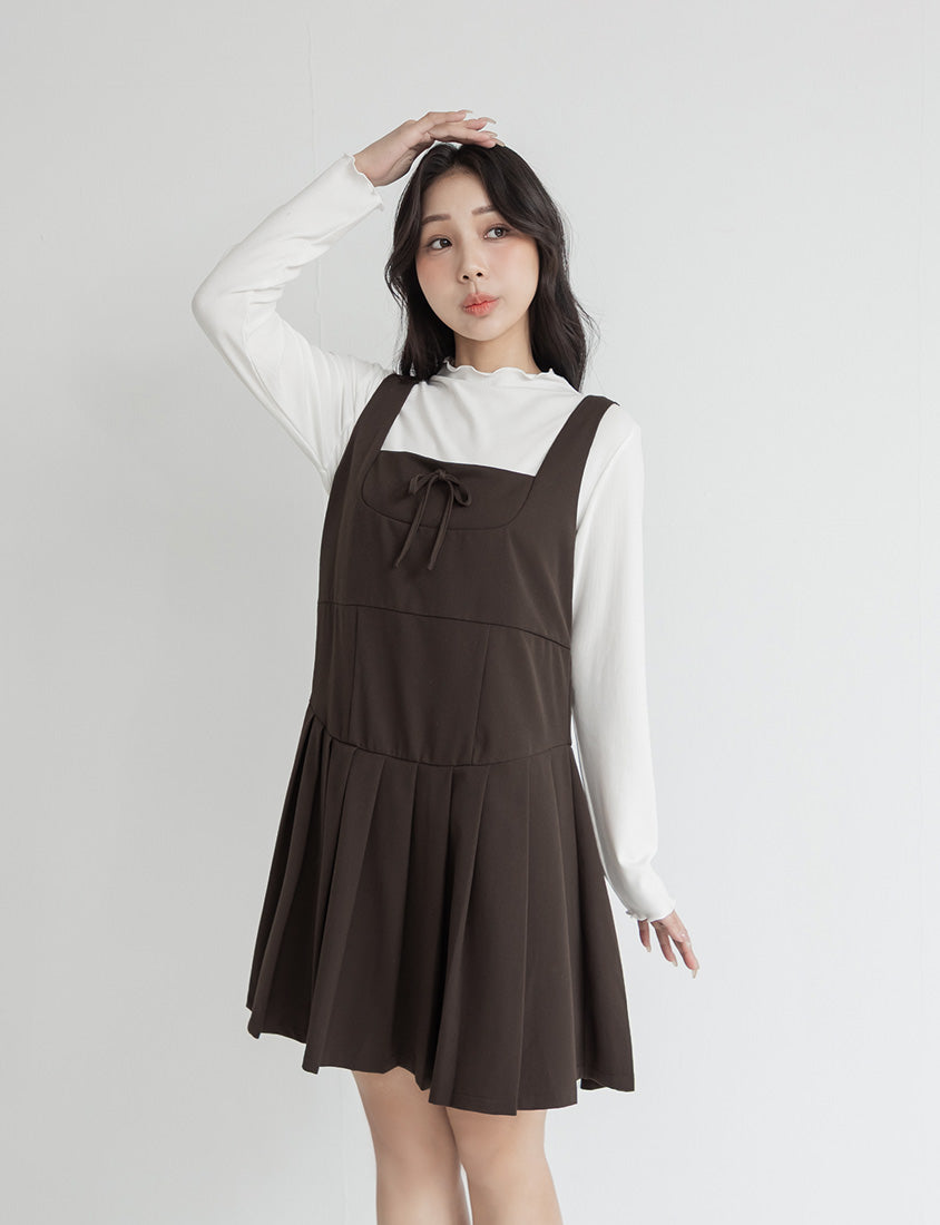 Square Neck Tie-Front Pleated Pinafore Plus Size Mini Dress