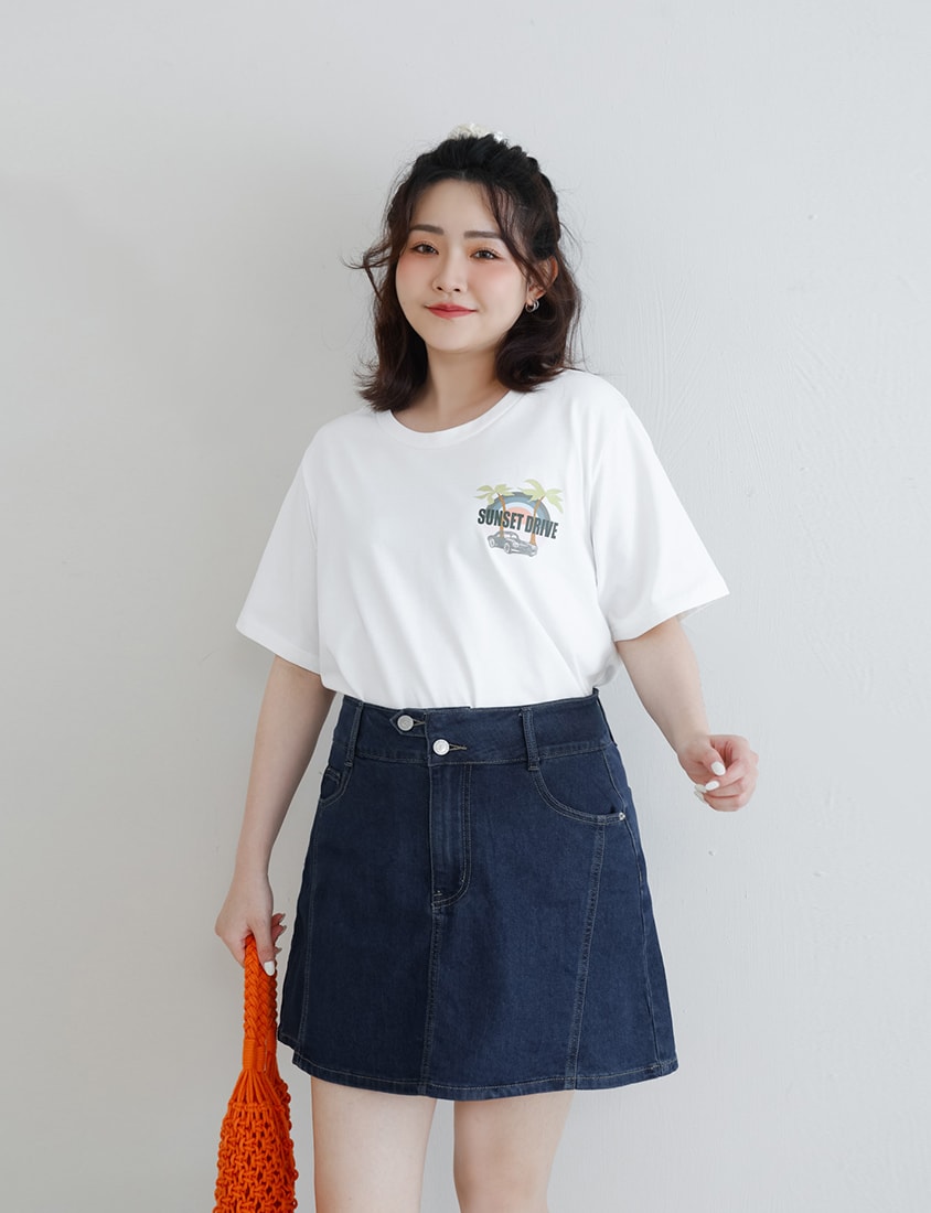 Summer Sunset Graphic Crewneck Plus Size Tee