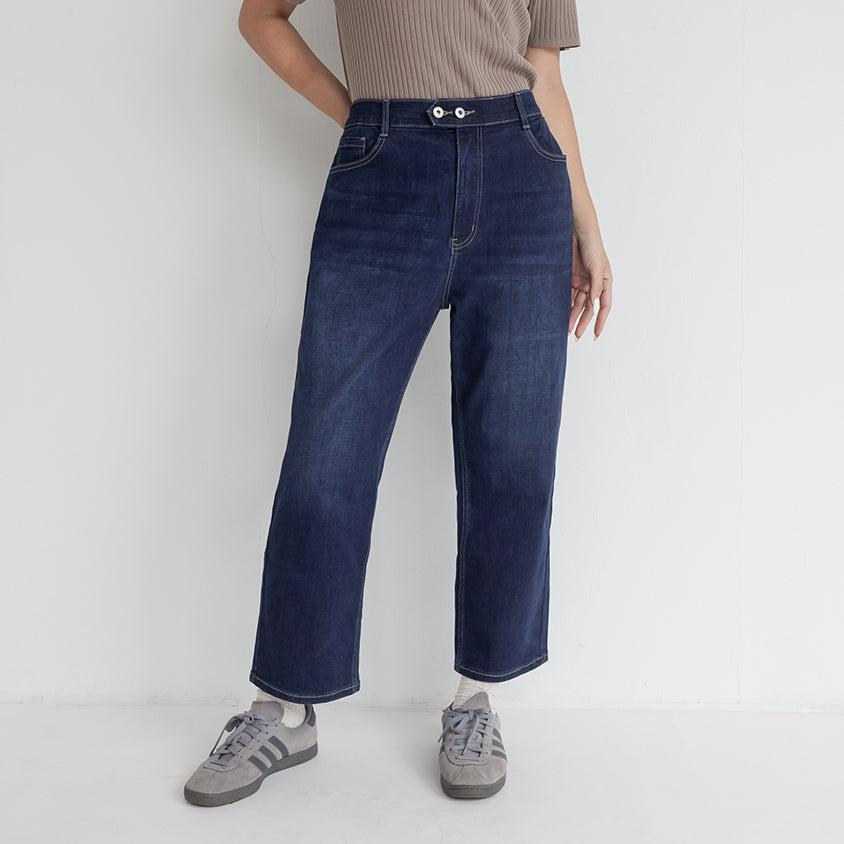 Zero Restriction Cloud Denim Plus Size Cropped Jeans (Long)