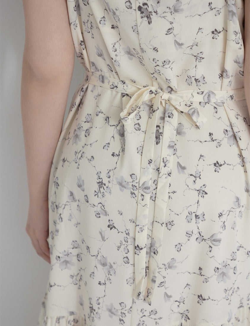 Elegant Floral Cami Strap Plus Size Maxi Dress (With Belt)