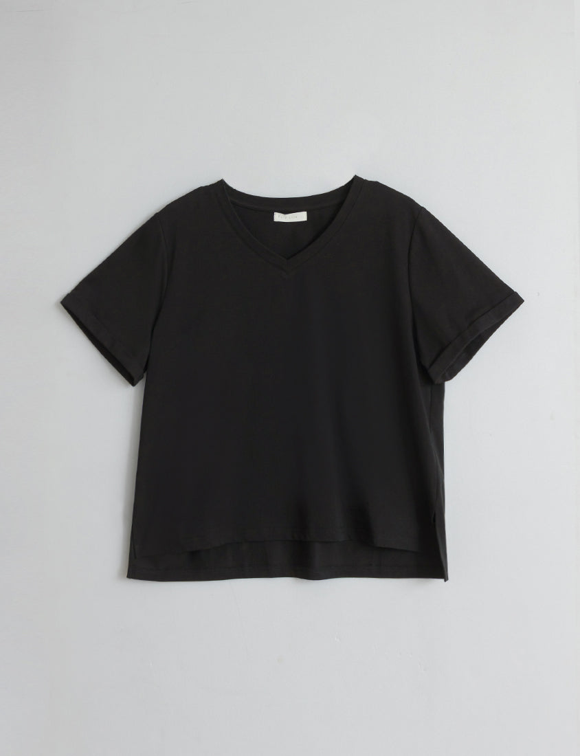 Instant Icy Cooling Sorona Plus Size V-Neck Tee
