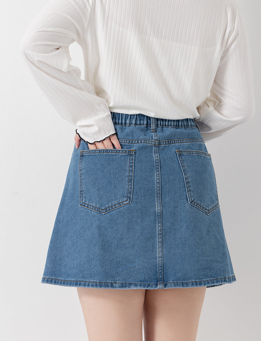 Standard Perfect Fit Seamed A-Line Denim Plus Size Mini Skirt