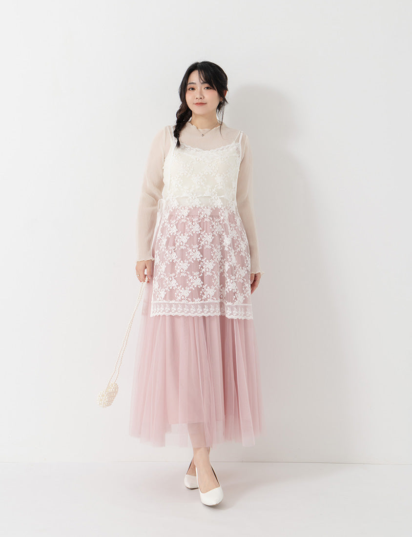 MISS. Elegant Flared Tiered Tulle Plus Size Maxi Skirt