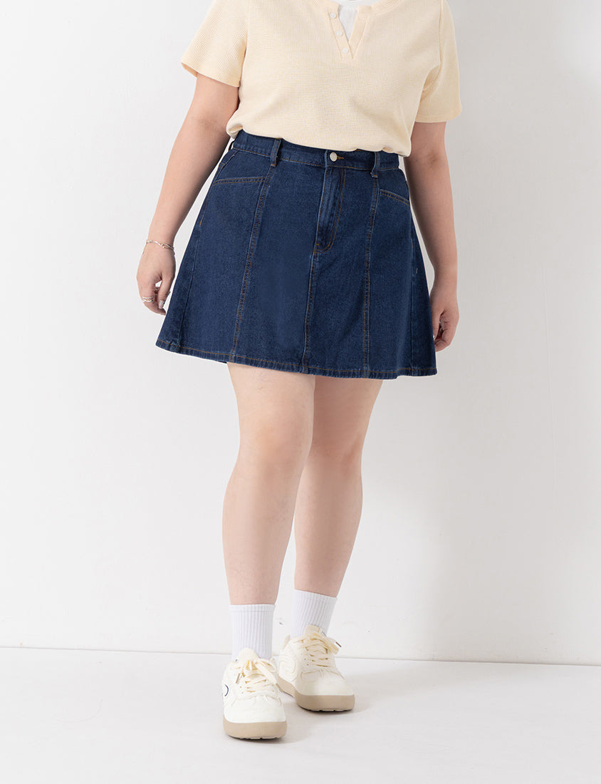 Apple-Shaped Friendly! Perfect Fit Seamed A-Line Denim Plus Size Mini Skirt