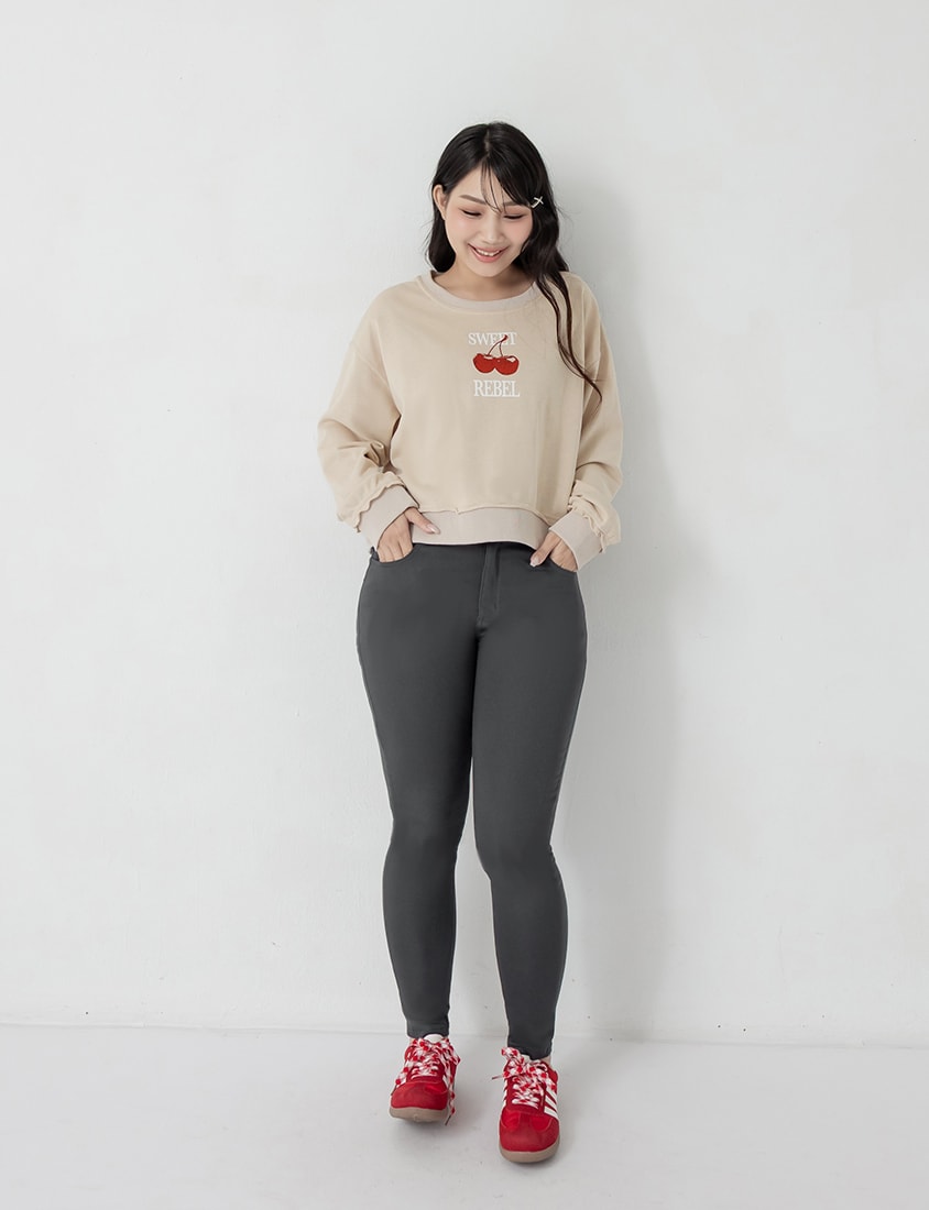 Cute Cherry Raw-Edge Oversized Sweatshirt