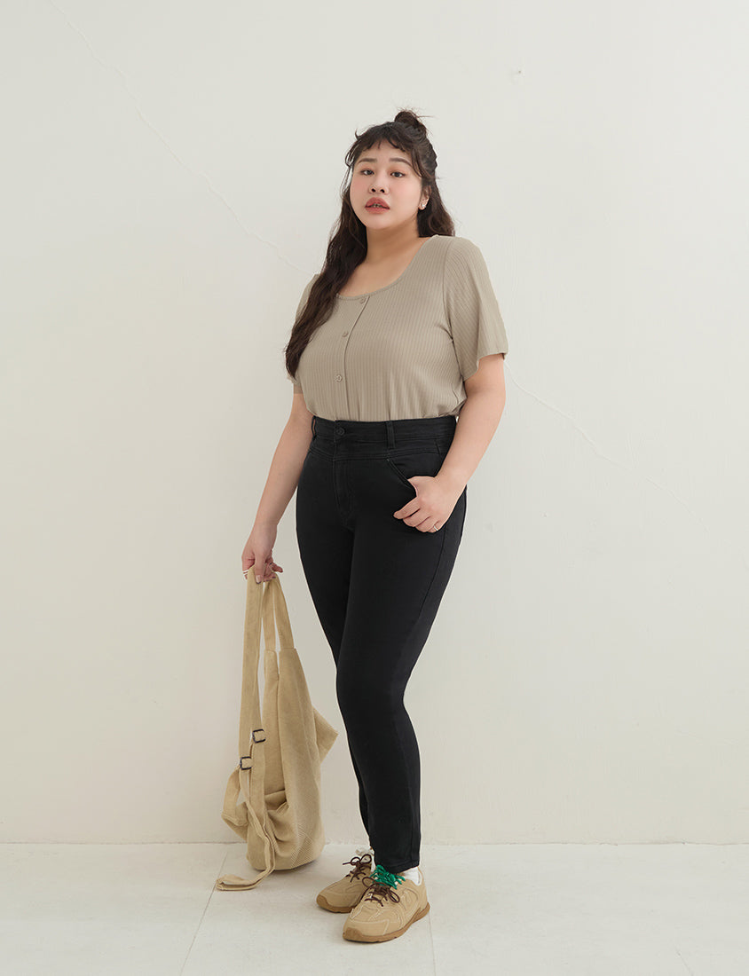 High-Waist Stretch Slim-Leg Plus Size Pants (Regular)
