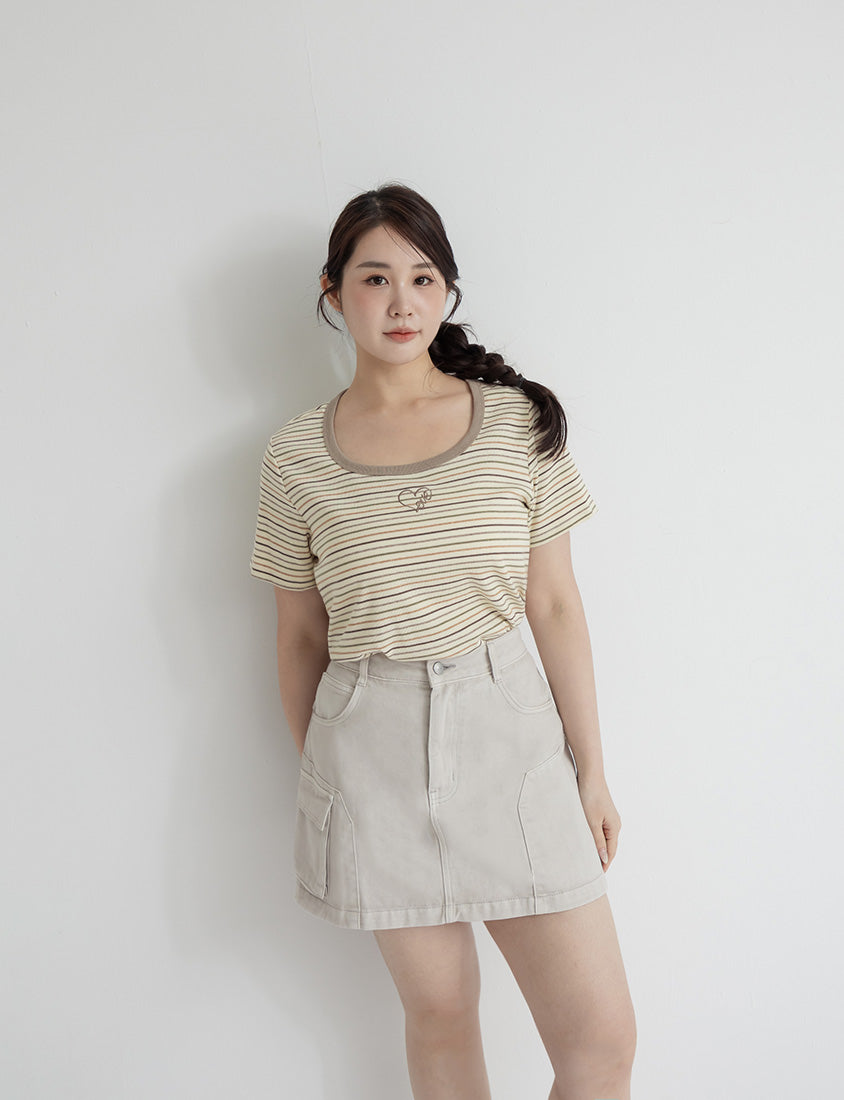 Heart Embroidered Contrast Stripe Plus Size Tee
