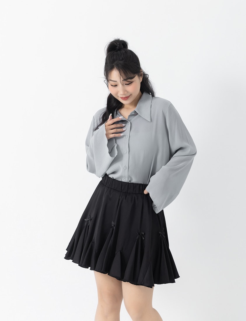 Sheer Crinkle Bell Sleeve Cropped Plus Size Shirt