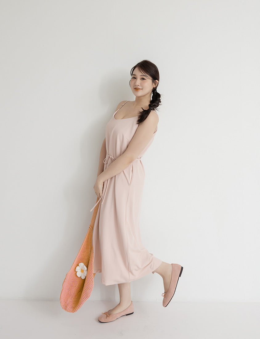 Wrinkle-Resistant A-Line  Plus Size Cami Maxi Dress (With Waist Tie)