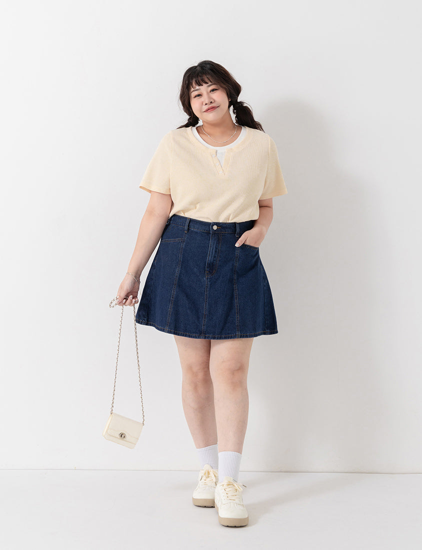 Apple-Shaped Friendly! Perfect Fit Seamed A-Line Denim Plus Size Mini Skirt