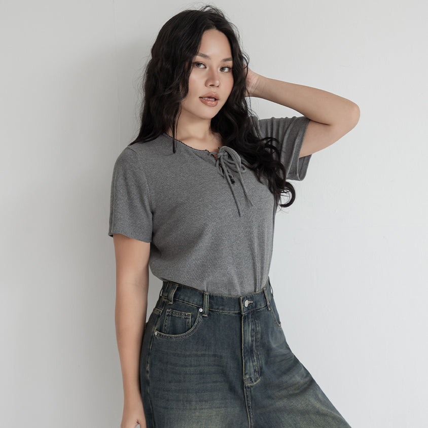 Ruffle Trim Ribbed Tie Front Short Sleeve Plus Size Top