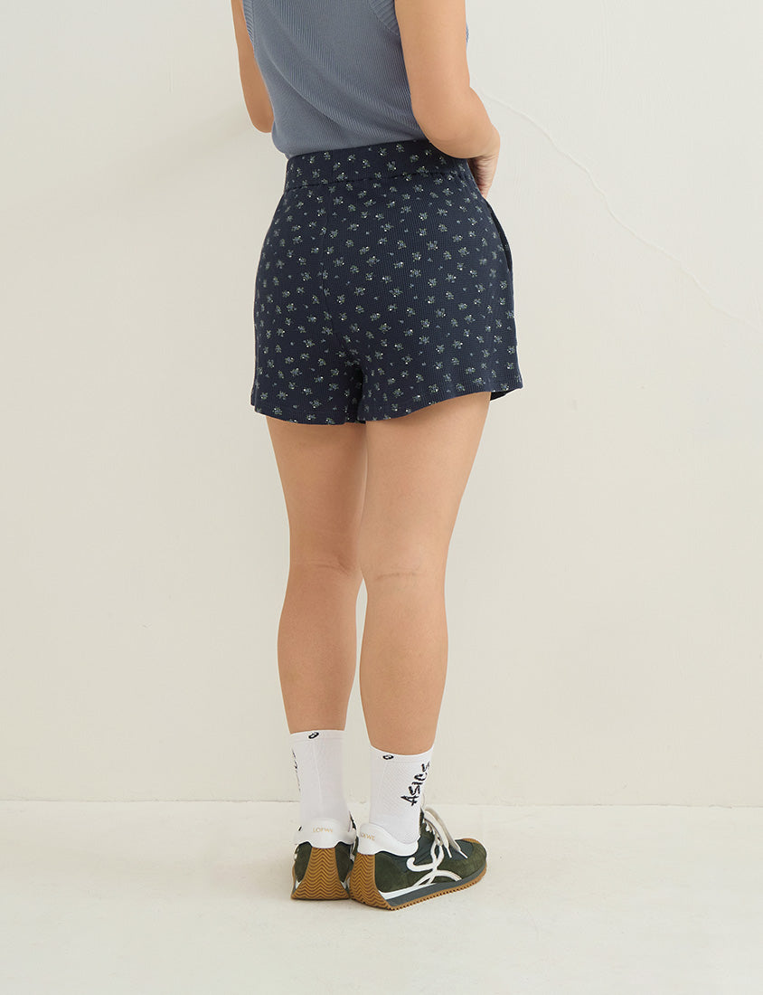 Sweet Floral Waffle Plus Size Shorts