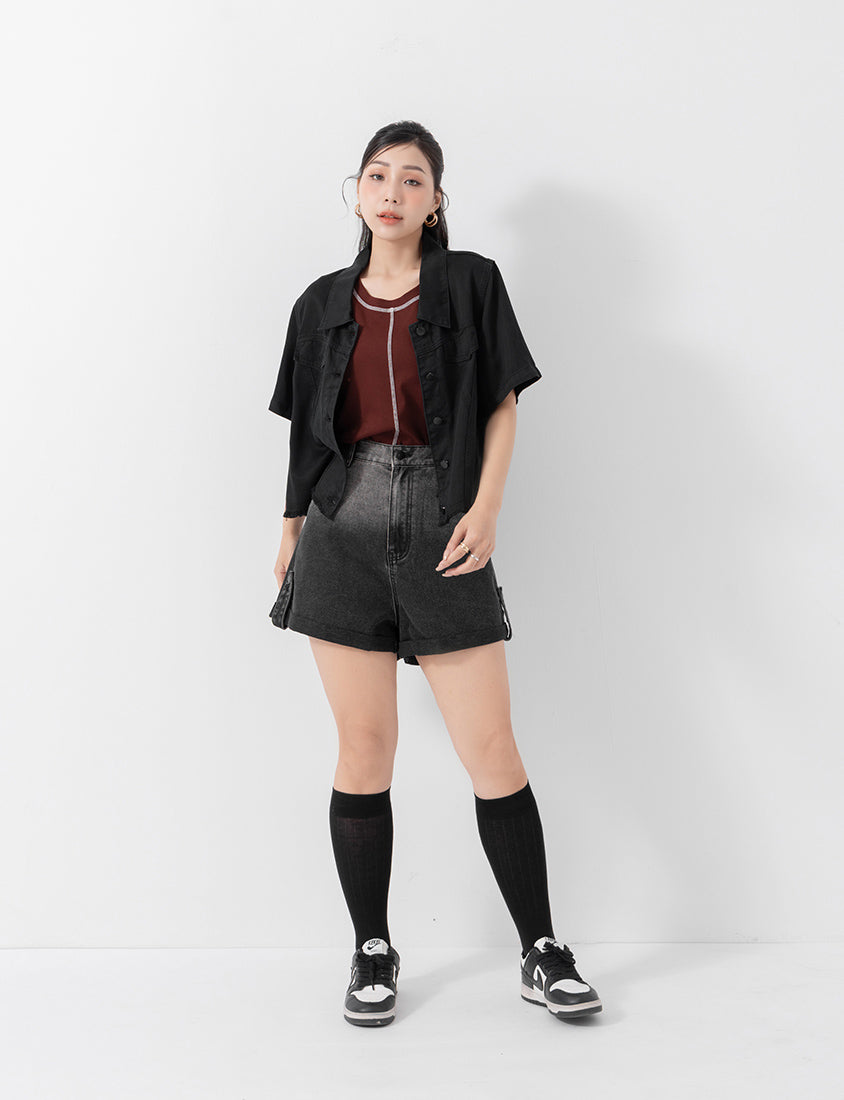 MUA! Cropped Contrast Stitch Short Sleeve Plus Size Tee