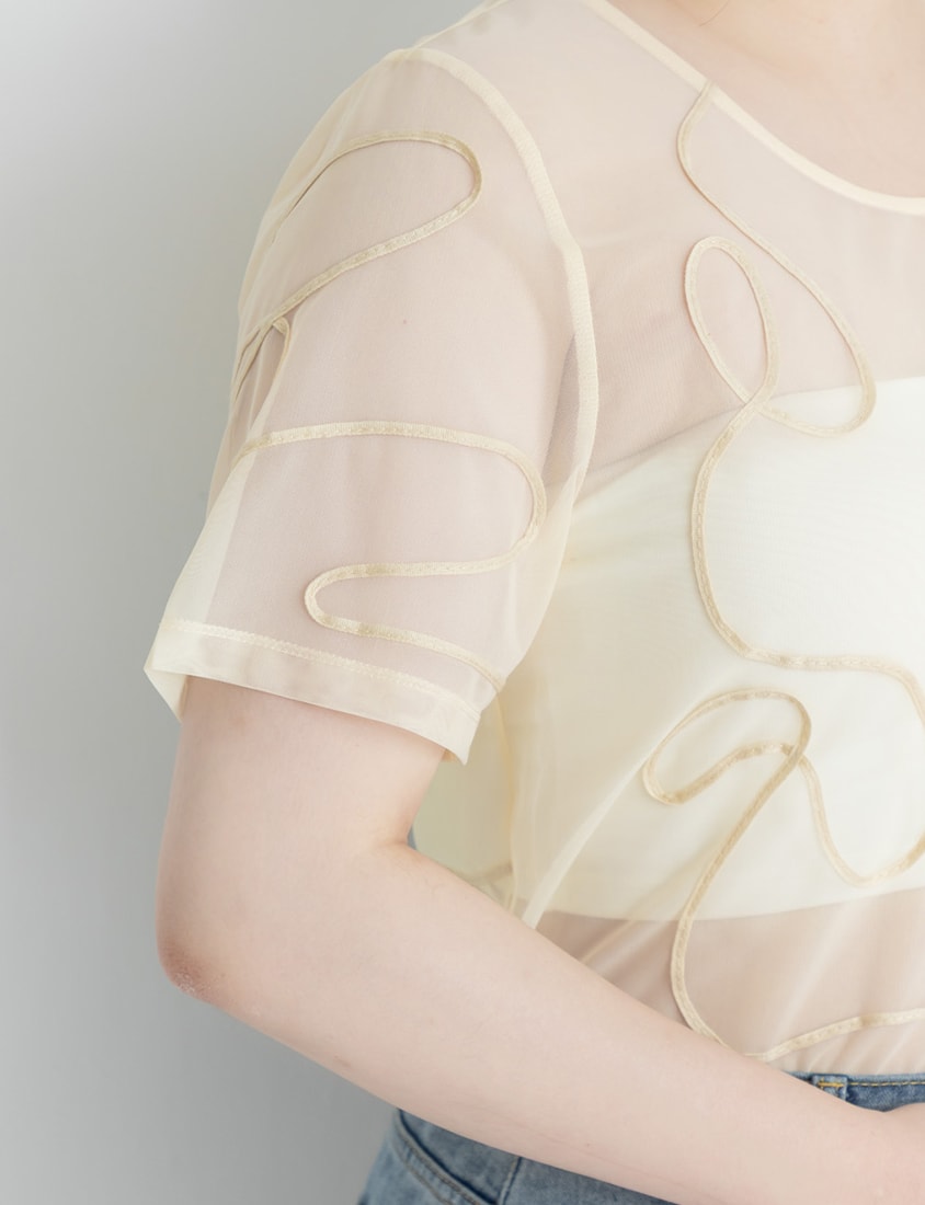 Japanese Style Wavy Line Sheer Textured Plus Size Top