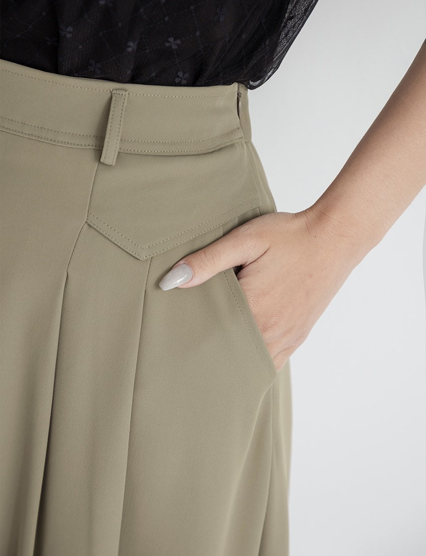 MISS. Slim Fit Tailored Pleated A-Line Plus Size Maxi Skirt