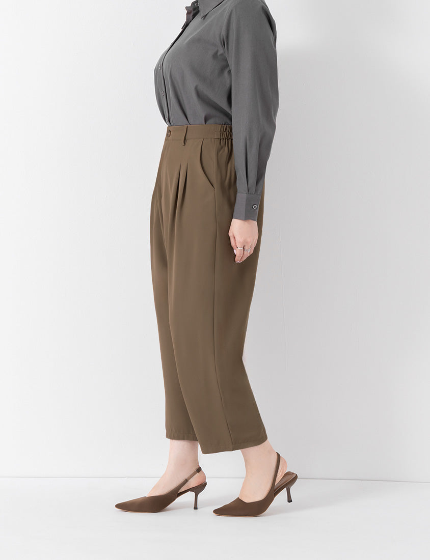 MISS. Cool Touch Wrinkle-Resistant Tailored Cropped Suit Plus Size Pants