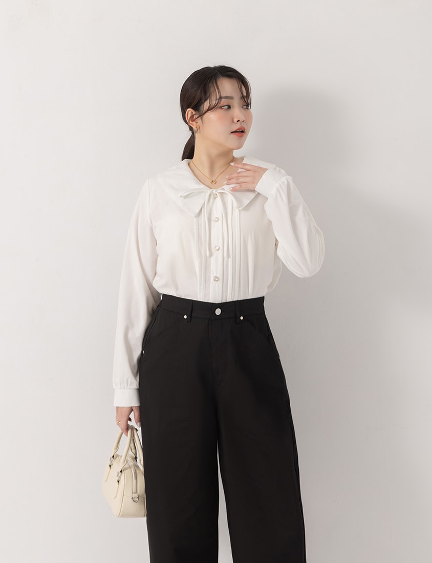 MISS. Elegant Velvet Collar Plus Size Long Sleeve Shirt