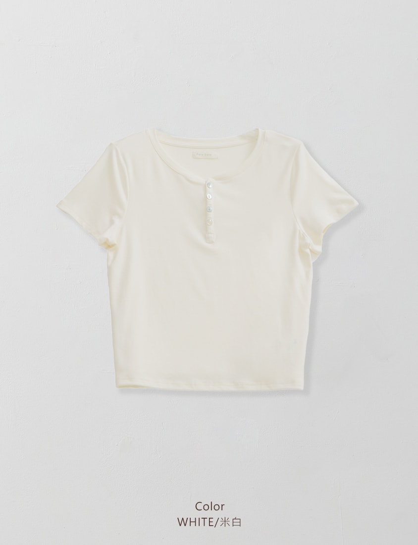 Half-Placket Shell Button Stretch Plus Size Top