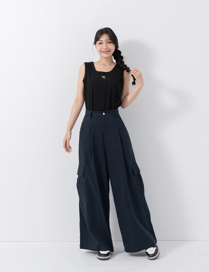 Versatile Square Neck Butterfly Embroidered Plus Size Tank Top