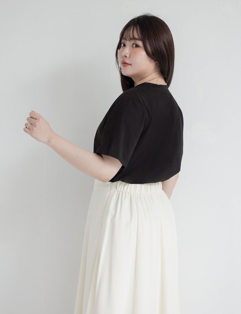 MISS. Silky Cool V-Neck Plus Size Tee