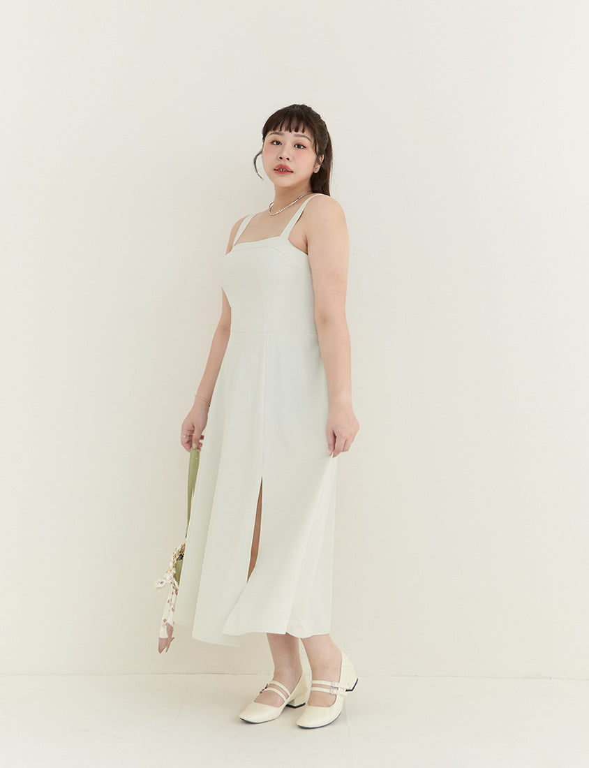 MISS. Minimalist Adjustable Strap Plus Size Maxi Dress