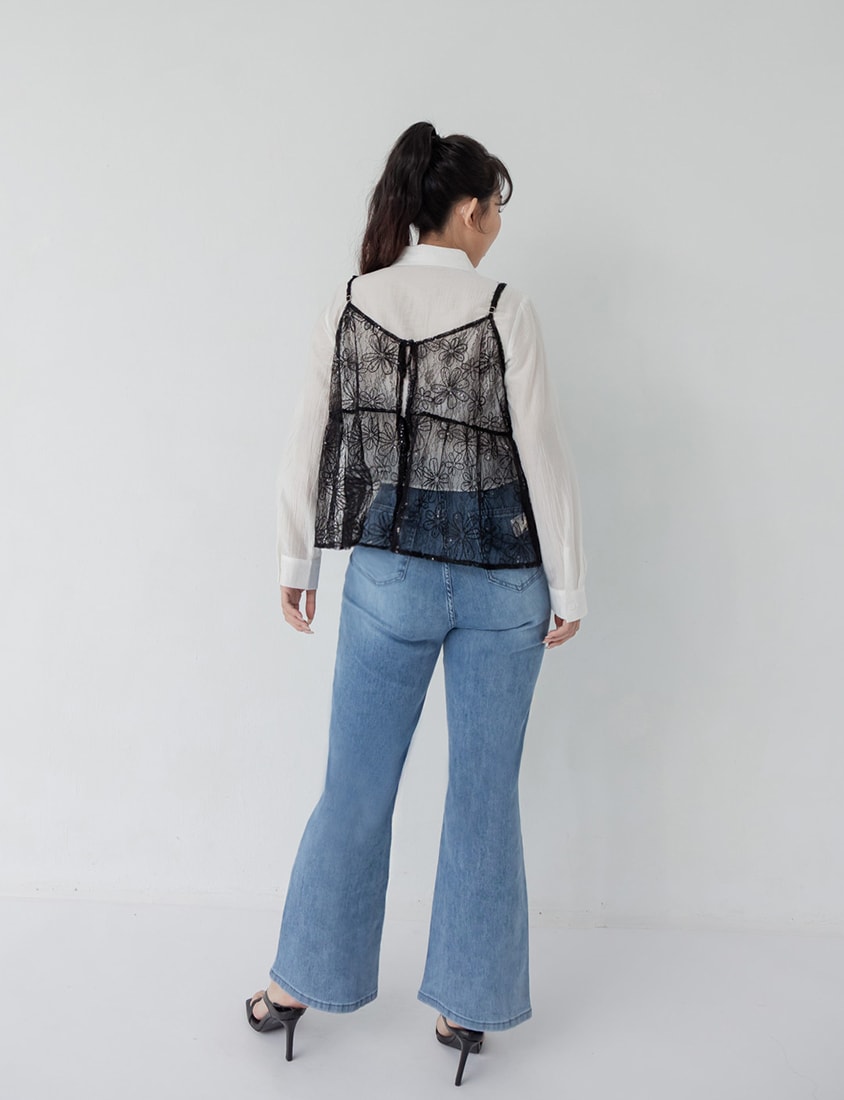 Delicate Floral Lace Layering Plus Size Camisole Vest