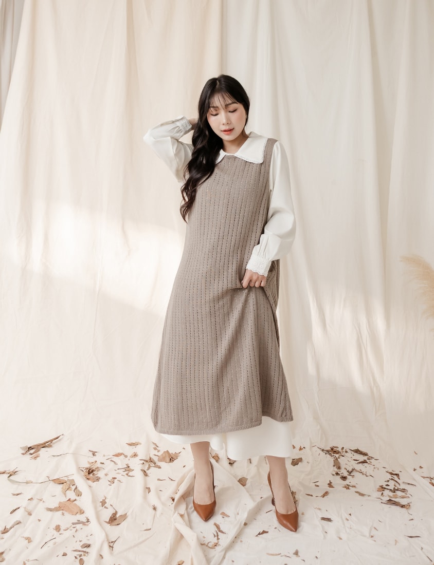 MISS. 2-Way Convertible Hollow Plus Size Long Knit Vest