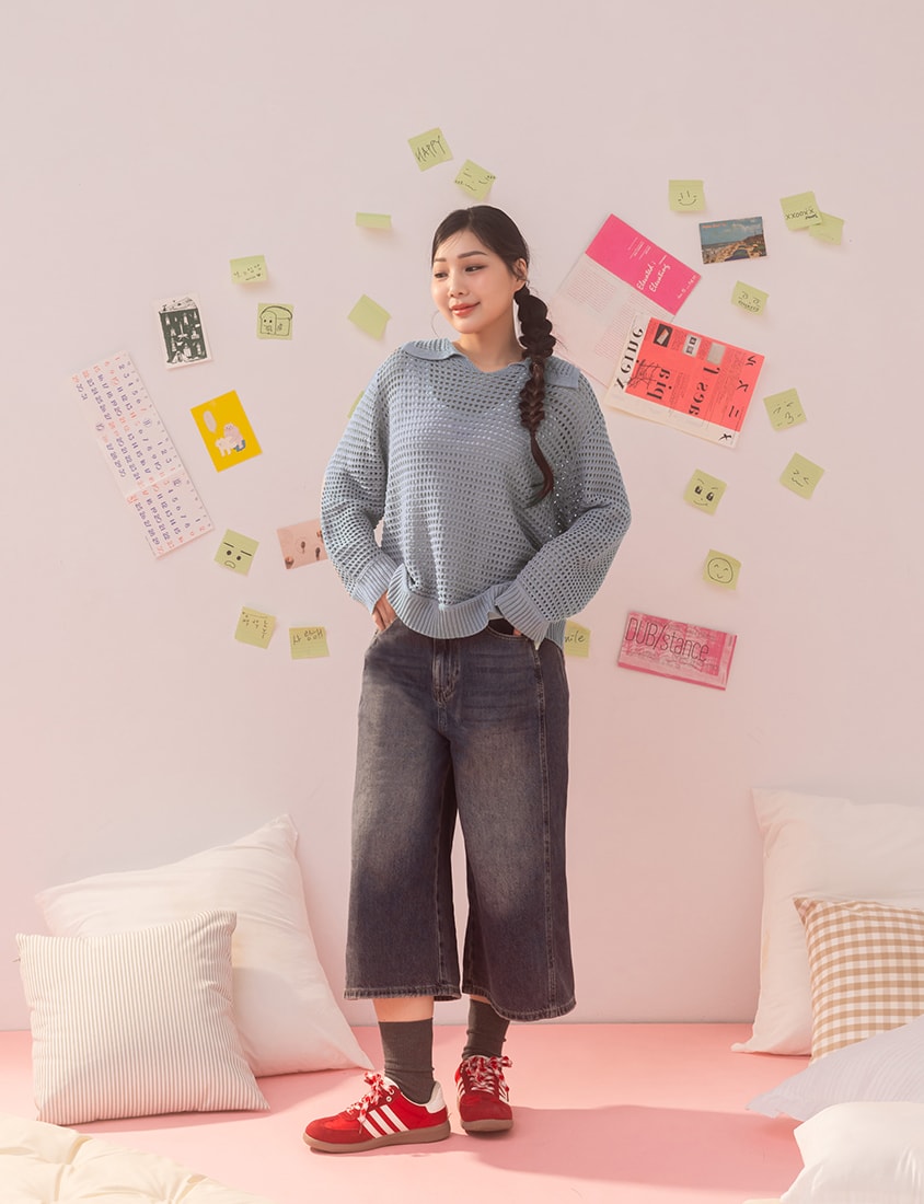 Anti-Pilling Cutout Hollow Collar Plus Size Knit Top