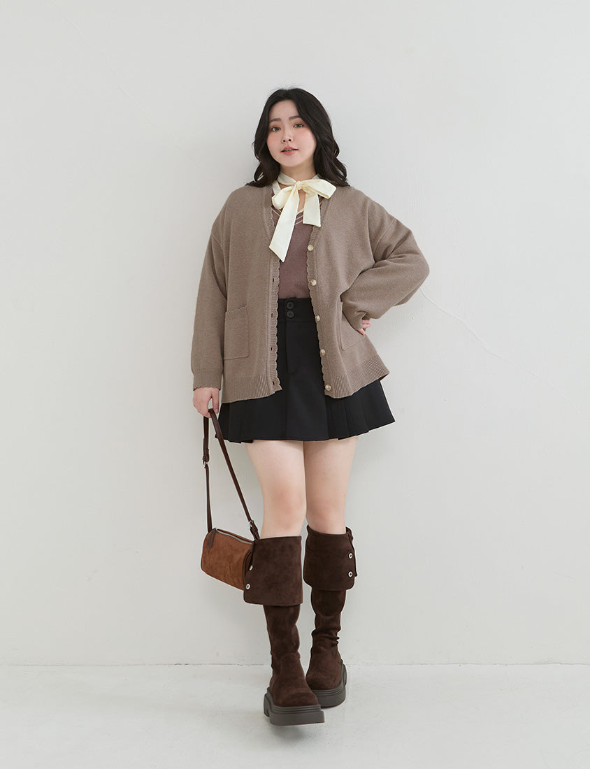 Cute Lettuce Trim V-Neck Knit Plus Size Cardigan