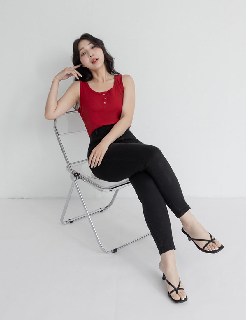 Cooling Tech Leg-Lengthening Plus Size Jeans