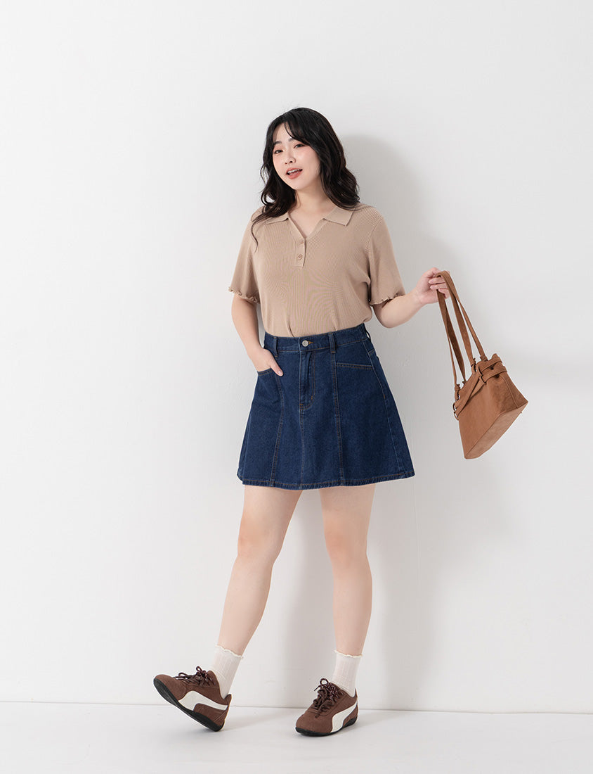 Standard Perfect Fit Seamed A-Line Denim Plus Size Mini Skirt
