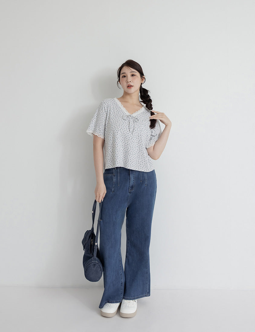 Cottage Lace Floral Ribbed Plus Size Tee