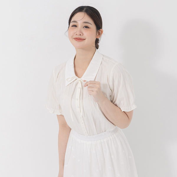 Sweet Pleated Collar Tie-Front Puff Sleeve Plus Size Shirt