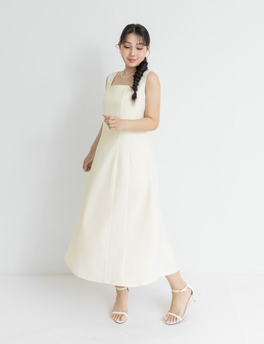 MISS. Slim Fit Tweed Plus Size Midi Dress