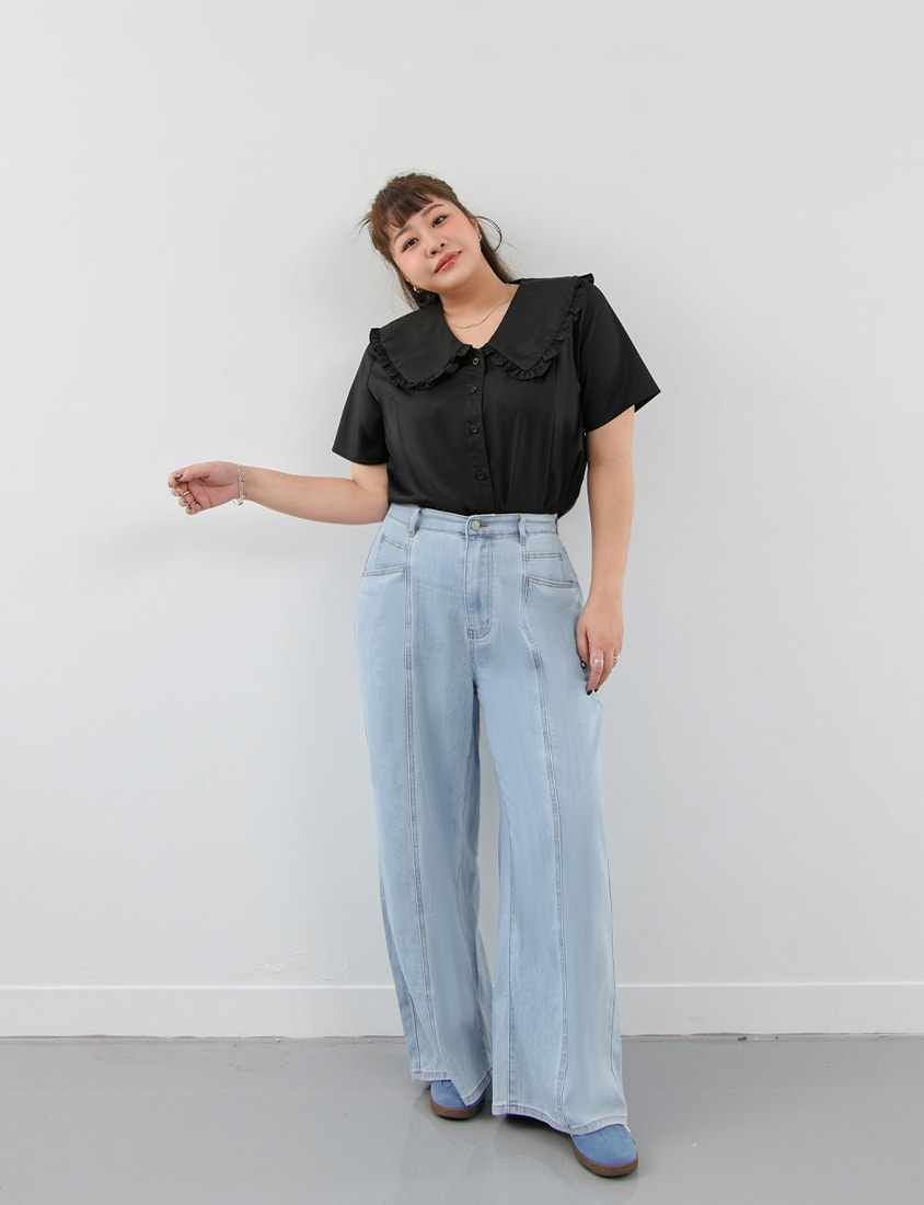 Playful Ruffle Collar Plus Size Short Sleeve Shirt
