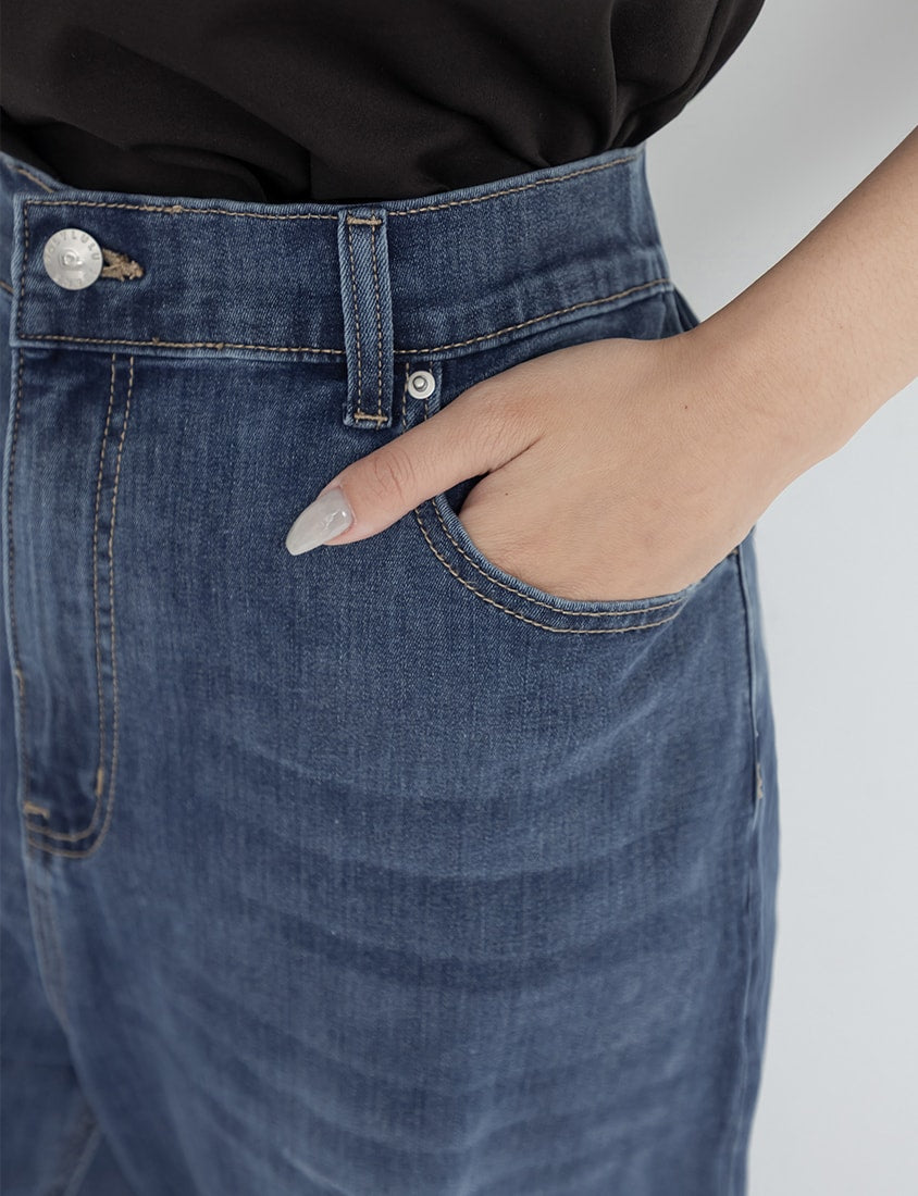 Pearl Embellished Stretch Denim Plus Size Wide Leg Pants