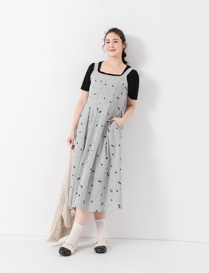 Floral Check Pleated Flare Plus Size Maxi Dress
