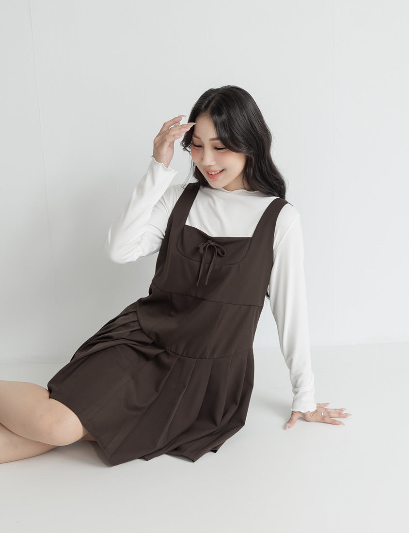 Square Neck Tie-Front Pleated Pinafore Plus Size Mini Dress