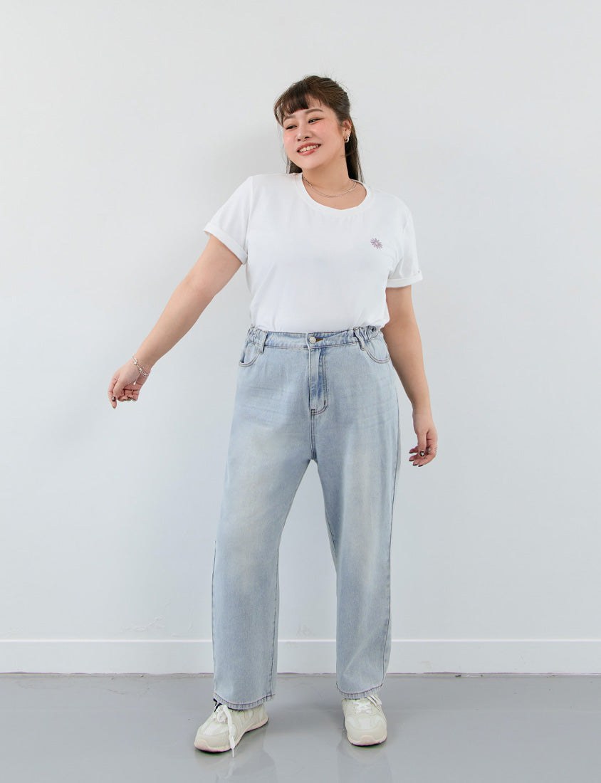 Heavyweight Floral Embroidery Plus Size Crewneck Tee
